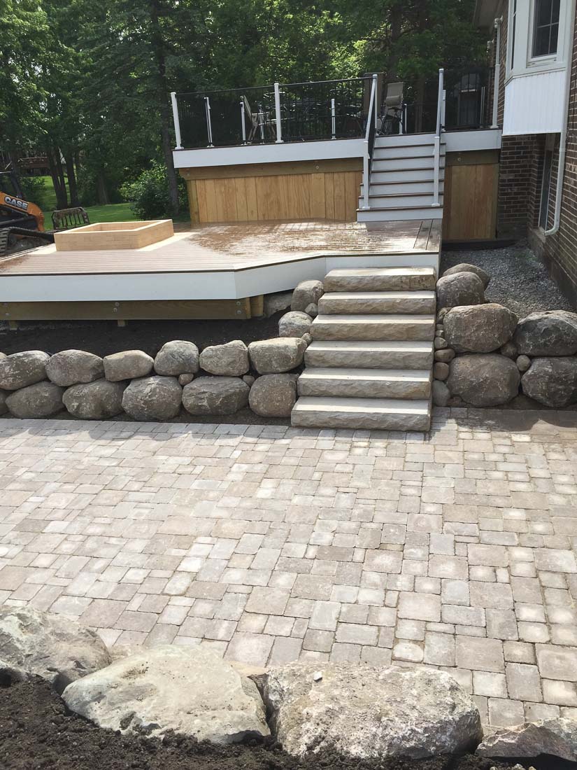 How to Build a Retaining Wall